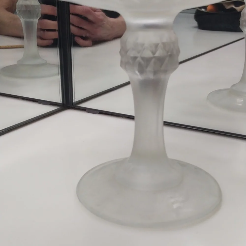 VINTAGE INDIANA GLASS CO. 7.25 INCH FROSTED CANDY COMPOTE DISH